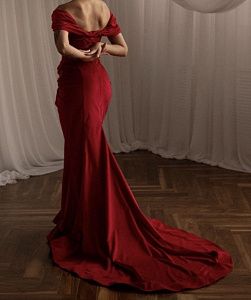 Подробные отзывы для девушки Лина